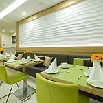 Molo